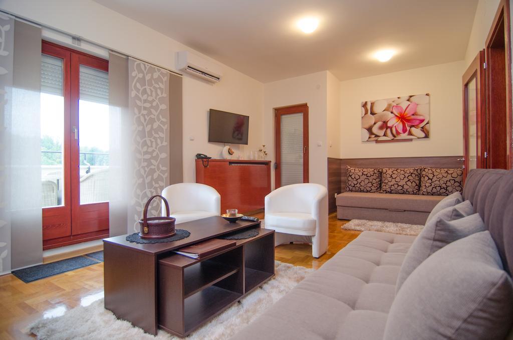 Apartments Biser Vrnjačka Banja Habitación foto